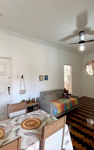 Apartamento à venda com 70m², 2 quartos e sem vaga Apartamento à venda com 70m², 2 quartos e sem vagaSala