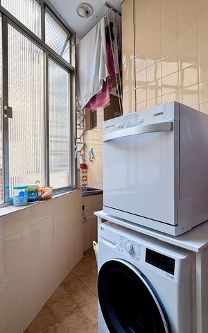 Apartamento à venda com 70m², 2 quartos e sem vaga Apartamento à venda com 70m², 2 quartos e sem vagaÁrea de serviço