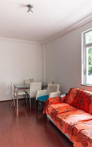 Apartamento à venda com 108m², 2 quartos e 1 vaga Apartamento à venda com 108m², 2 quartos e 1 vagaSala
