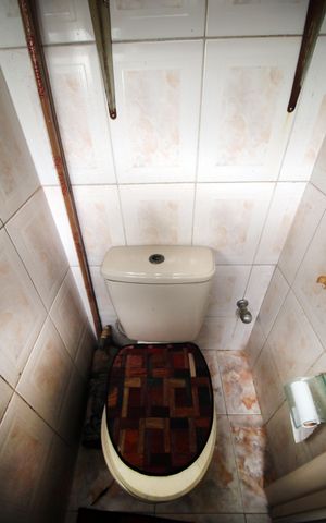 Casa à venda com 55m², 1 quarto e sem vagaBanheiro