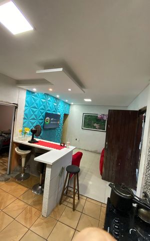 Casa à venda com 160m², 4 quartos e sem vaga Casa à venda com 160m², 4 quartos e sem vagaCasa 2