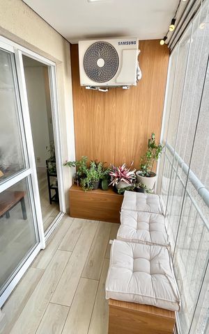 Apartamento à venda com 48m², 2 quartos e 1 vaga Apartamento à venda com 48m², 2 quartos e 1 vagaVaranda da Sala
