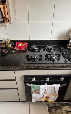 Apartamento à venda com 81m², 2 quartos e 3 vagas Apartamento à venda com 81m², 2 quartos e 3 vagasCozinha