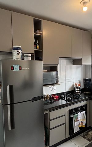Apartamento à venda com 81m², 2 quartos e 3 vagas Apartamento à venda com 81m², 2 quartos e 3 vagasCozinha