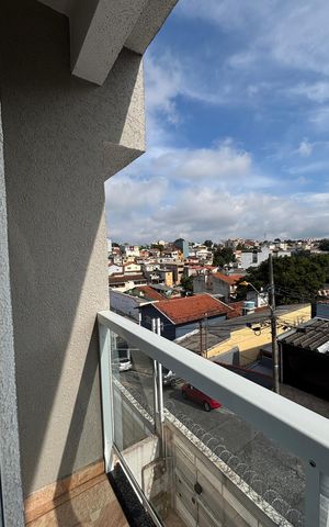 Apartamento à venda com 81m², 2 quartos e 3 vagas Apartamento à venda com 81m², 2 quartos e 3 vagasQuarto 1 Varanda