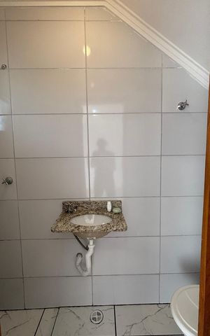 Apartamento à venda com 81m², 2 quartos e 3 vagas Apartamento à venda com 81m², 2 quartos e 3 vagasGaragem - Banheiro