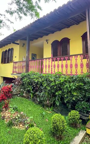 Casa à venda com 420m², 6 quartos e 4 vagas