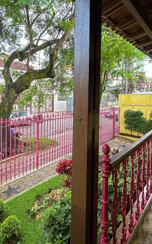 Casa à venda com 420m², 6 quartos e 4 vagas