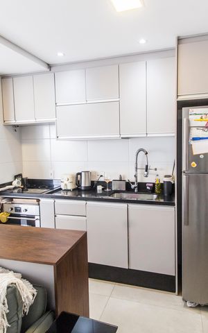 Apartamento à venda com 82m², 2 quartos e 2 vagas Apartamento à venda com 82m², 2 quartos e 2 vagasCozinha