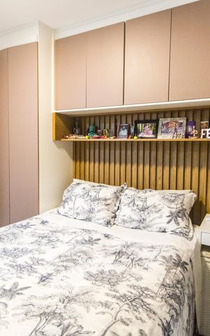 Apartamento à venda com 82m², 2 quartos e 2 vagas Apartamento à venda com 82m², 2 quartos e 2 vagasSuíte