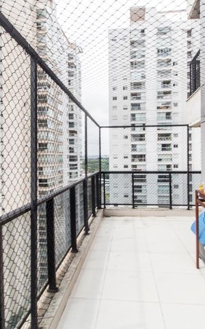Apartamento à venda com 82m², 2 quartos e 2 vagas Apartamento à venda com 82m², 2 quartos e 2 vagasVaranda