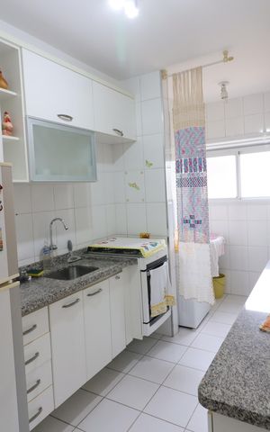 Apartamento para alugar com 68m², 2 quartos e 1 vagaCozinha e Área de Serviço