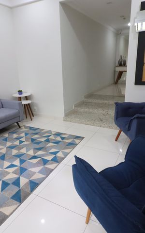 Apartamento para alugar com 68m², 2 quartos e 1 vagaÁrea comum - Hall de entrada