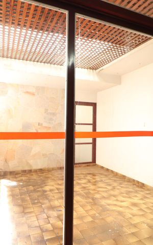 Casa para alugar com 487m², 9 quartos e 2 vagasSala
