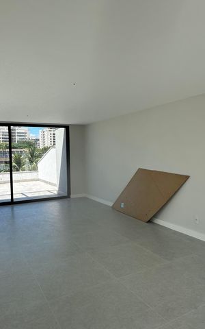 Casa à venda com 462m², 4 quartos e 1 vaga Casa à venda com 462m², 4 quartos e 1 vagaSala 2