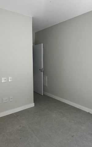 Casa à venda com 462m², 4 quartos e 1 vaga Casa à venda com 462m², 4 quartos e 1 vagaSuíte 1