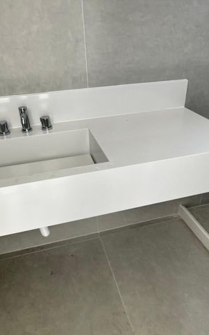 Casa à venda com 462m², 4 quartos e 1 vaga Casa à venda com 462m², 4 quartos e 1 vagaBanheiro Social