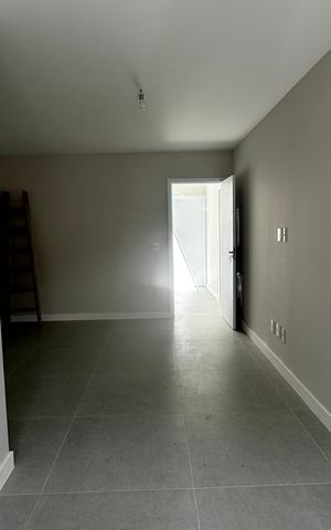 Casa à venda com 462m², 4 quartos e 1 vaga Casa à venda com 462m², 4 quartos e 1 vagaSuíte 2