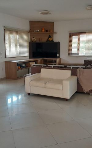 Casa de condomínio à venda com 504m², 4 quartos e 10 vagas