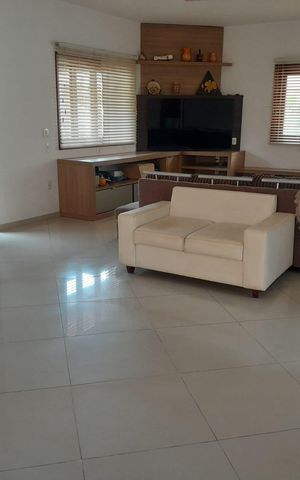 Casa de condomínio à venda com 504m², 4 quartos e 10 vagas
