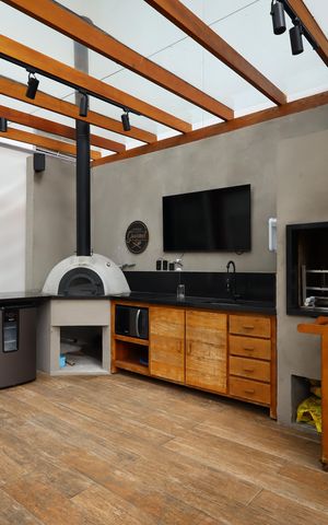 Apartamento à venda com 165m², 3 quartos e 3 vagasÁrea comum - Churrasqueira