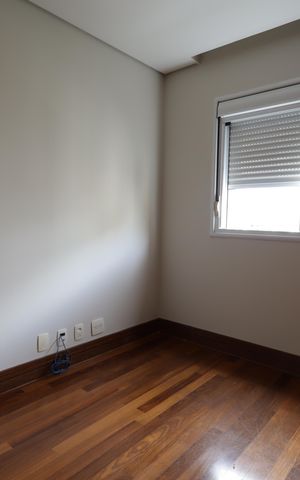 Apartamento à venda com 165m², 3 quartos e 3 vagasSuíte 1