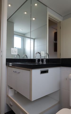 Apartamento à venda com 165m², 3 quartos e 3 vagasBanheiro da Suíte 1