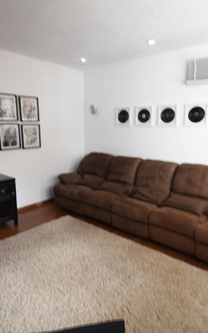 Casa à venda com 394m², 3 quartos e 4 vagasSala de TV