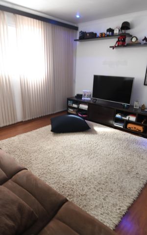 Casa à venda com 394m², 3 quartos e 4 vagasSala de TV