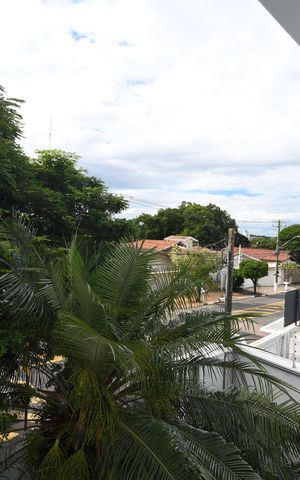 Casa à venda com 394m², 3 quartos e 4 vagasQuarto 1 - Suíte Vista