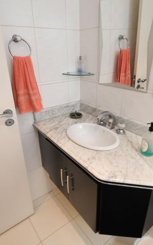 Casa à venda com 394m², 3 quartos e 4 vagasBanheiro Suíte