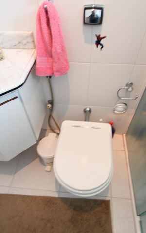 Casa à venda com 394m², 3 quartos e 4 vagasBanheiro Suíte