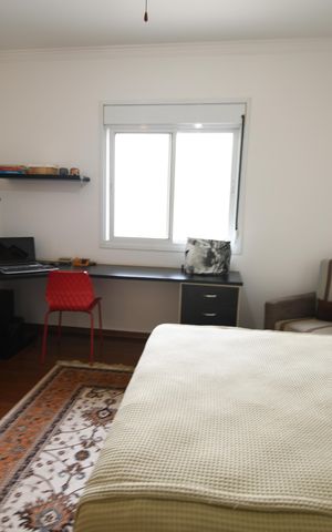 Casa à venda com 394m², 3 quartos e 4 vagasQuarto 2 - Suíte