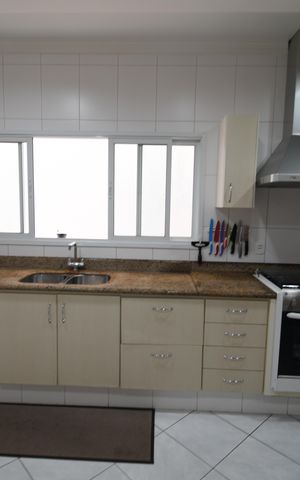 Casa à venda com 394m², 3 quartos e 4 vagasCozinha