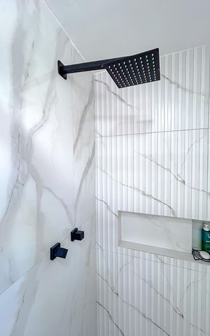 Apartamento à venda com 80m², 2 quartos e 1 vagaBanheiro da Suíte 1