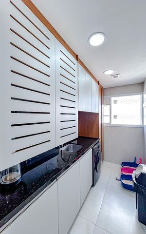 Apartamento à venda com 80m², 2 quartos e 1 vagaÁrea de Serviço