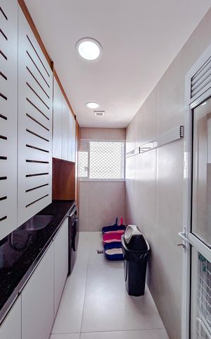 Apartamento à venda com 80m², 2 quartos e 1 vagaÁrea de Serviço