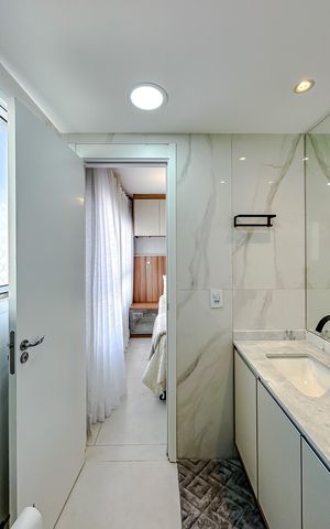 Apartamento à venda com 80m², 2 quartos e 1 vagaBanheiro da Suíte 1