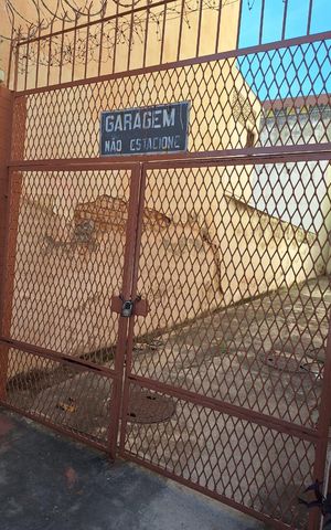 Apartamento à venda com 80m², 3 quartos e 1 vaga Apartamento à venda com 80m², 3 quartos e 1 vagaÁrea externa