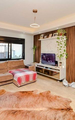 Casa para alugar com 250m², 2 quartos e 4 vagas Casa para alugar com 250m², 2 quartos e 4 vagasSala
