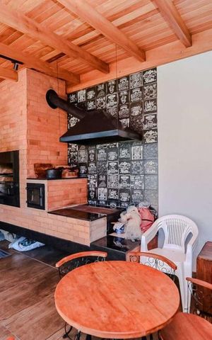 Casa para alugar com 250m², 2 quartos e 4 vagas Casa para alugar com 250m², 2 quartos e 4 vagasÁrea Comum