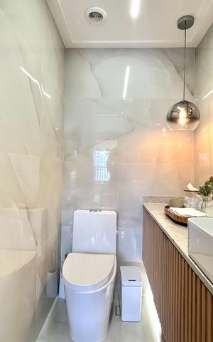 Apartamento à venda com 106m², 2 quartos e 2 vagas Apartamento à venda com 106m², 2 quartos e 2 vagasLavabo