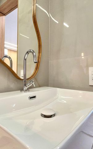 Apartamento à venda com 106m², 2 quartos e 2 vagas Apartamento à venda com 106m², 2 quartos e 2 vagasLavabo