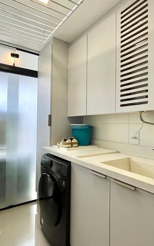 Apartamento à venda com 106m², 2 quartos e 2 vagas Apartamento à venda com 106m², 2 quartos e 2 vagasÁrea de Serviço