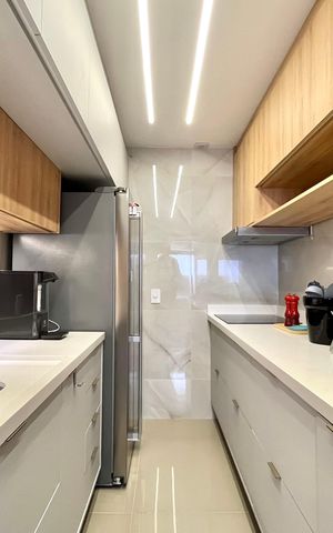 Apartamento à venda com 106m², 2 quartos e 2 vagas Apartamento à venda com 106m², 2 quartos e 2 vagasCozinha