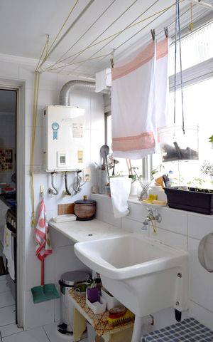 Apartamento à venda com 100m², 2 quartos e 1 vagaÁrea de Serviço