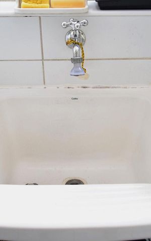 Apartamento à venda com 100m², 2 quartos e 1 vagaÁrea de Serviço