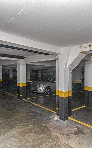 Apartamento à venda com 73m², 2 quartos e 1 vaga Apartamento à venda com 73m², 2 quartos e 1 vagagaragem_1