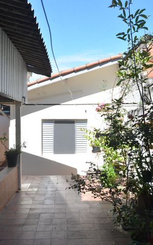 Casa à venda com 94m², 2 quartos e 1 vagaQuintal