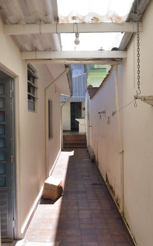 Casa à venda com 94m², 2 quartos e 1 vagaQuintal